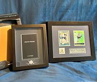 Front view of both frames showing Mats Sundin display and unused photo frame