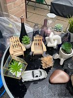 Group shot of all decorative items on table