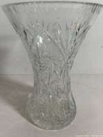 Full view of vase front