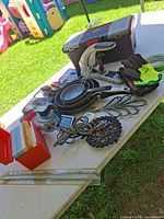 Overview of all items on table