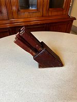 Wooden knife block, side profile