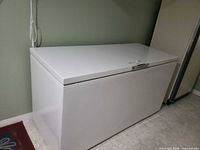 Front and top view of the GE chest freezer closed