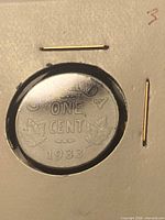 Reverse of 1933 Canada one cent in flip