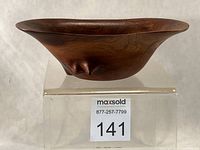 Side profile showing free-form shape and protrusion