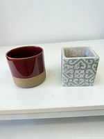 Overview showing both planters side by side on tabletop