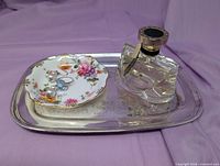 Tray with dish displayed