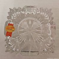 Top view showing starburst cut pattern and Anna Hutte label