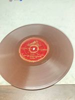 Full view of single-sided brown shellac disc