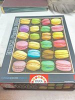 Front of Educa 1000-piece macarons puzzle box