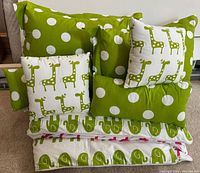 Complete set showing duvet and assorted pillows