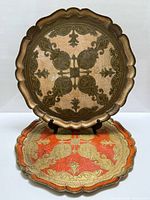 Both trays front view showing colors and patterns