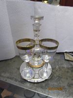 Full view of decanter and two goblets together