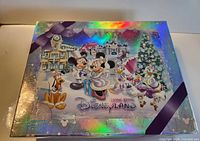 Sealed holographic Hong Kong Disneyland gift box front