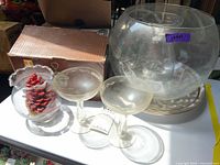 Full lot showing coupes, vase, fishbowl and box
