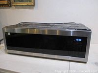 Front view of Samsung MVEM1825 microwave