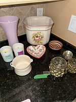 Group view of all 10 decorative items on countertop