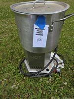 Heater with stock pot on top