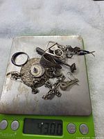 All items on scale showing 43 g total weight