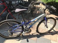 Side view of the full Trek 5200 mountain bicycle showing frame details and saddle.