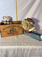 Crate with both dolls displayed