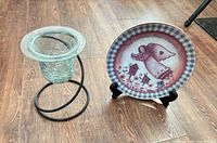 Plate, easel, glass votive and metal stand full view