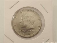 Obverse view showing date 1971 and portrait