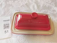 Butter dish assembled showing overall appearance