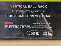 Front of box showing product name, weight capacity 50 lb / 22 kg