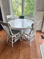 Full view of assembled table with four chairs