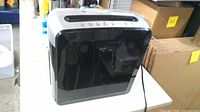 Front view of Universal paper shredder