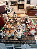 Overview of all ceramic/porcelain shakers on countertop