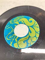 Side A label Vava Courcounois on Aquarius label