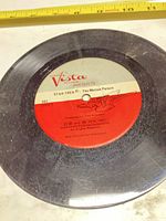 Side 1 label showing Vista Records branding and Star Trek title