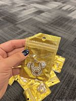 Close-up of single ring holder in pouch