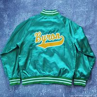 Back view showing Byron applique and overall color
