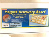 Box front label showing Lakeshore Magnet Discovery Board RJ200