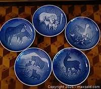 Group shot of all five Royal Copenhagen Mother’s Day plates