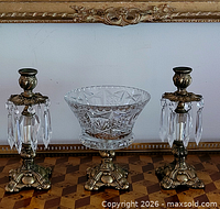 Front view of full 3-piece set