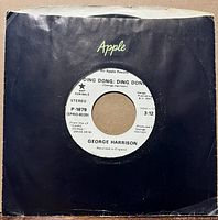 45 rpm single in black Apple sleeve