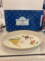 Platter with original Royal Worcester box