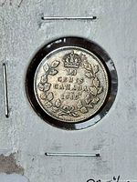 Reverse showing 10 CENTS CANADA 1919 maple wreath and crown