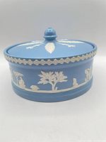 Covered jasperware trinket box, lid on