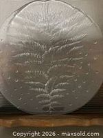 Close-up of textured underside of Luminarc Fleur bowl