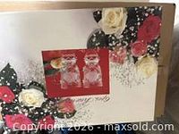 Retail box showing floral themed packaging for crystal mugs