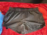 Black athletic short elastic waist