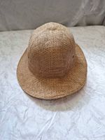 Exterior view of Eddie Bauer straw sun hat
