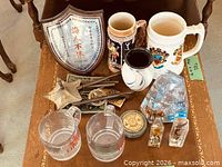 Overview of all decorative items on table