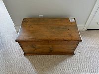 Top view of entire chest closed