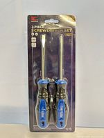 Front view of sealed 2-piece Rotation screwdriver set