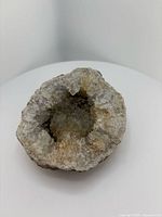 Front view showing quartz crystal cavity
